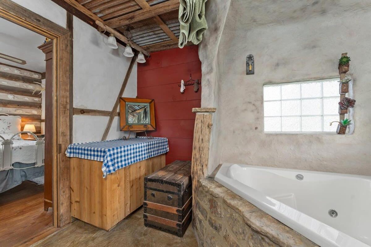 Das Eck Haus - Cozy Cabin Getaway Fredericksburg Ngoại thất bức ảnh